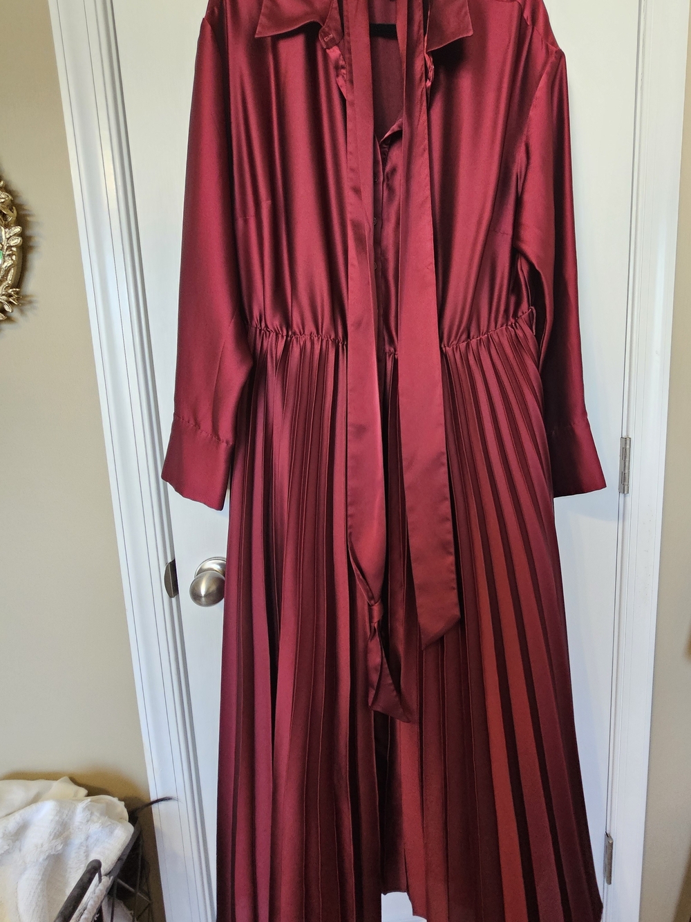 Eloquii Satin Pleated Maxi Dress With Tie Waist - Wine